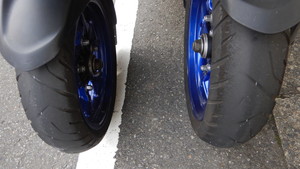 12070R15M/C 56V