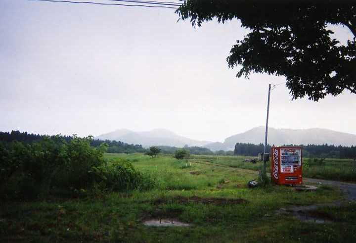 img023