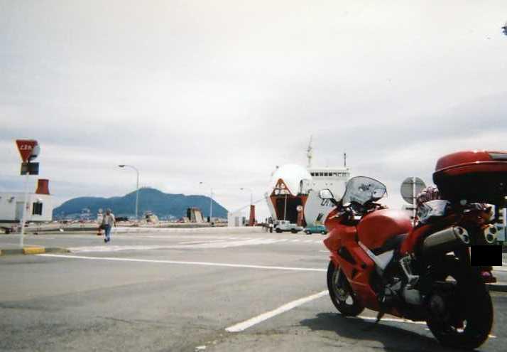 img031