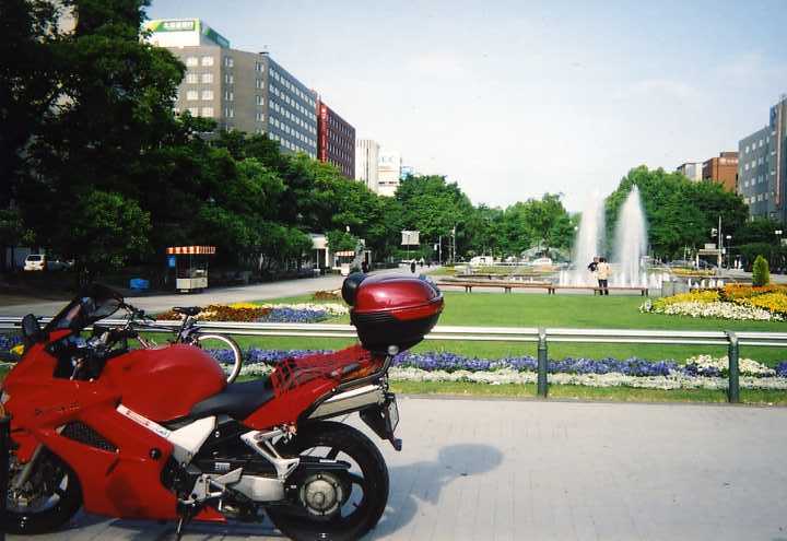 img039