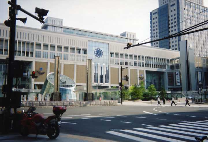 img041