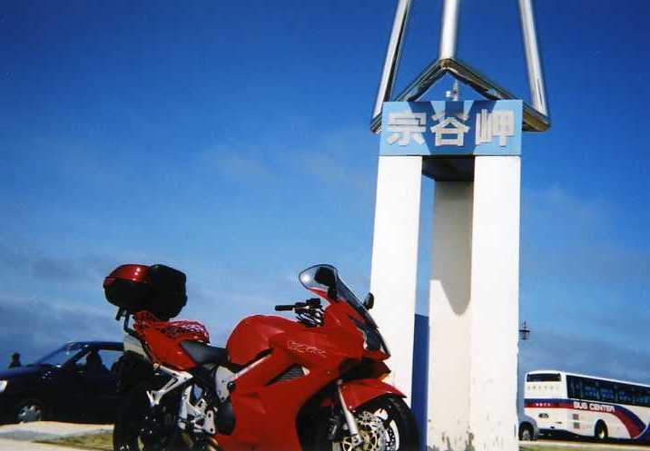 img051