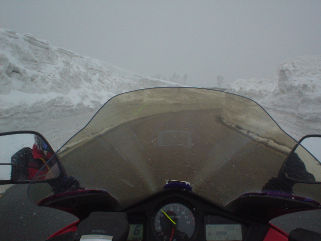 image028