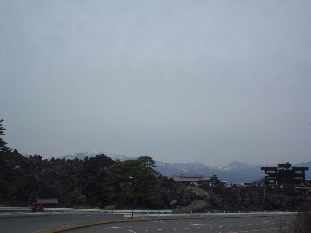 image044