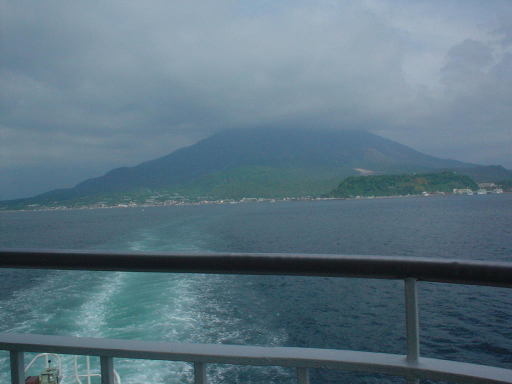 image046