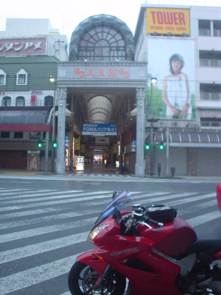 image002