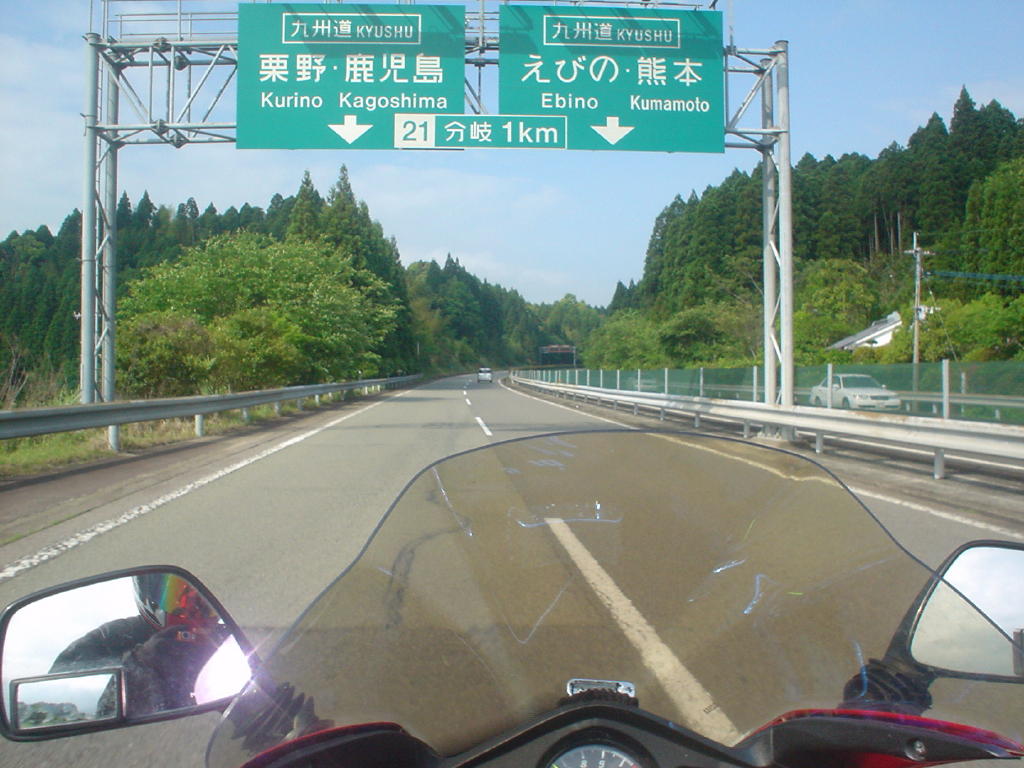 image022