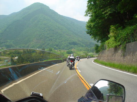 image022