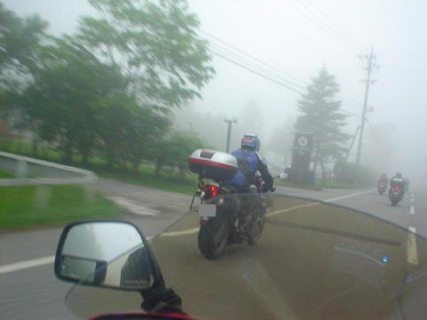 image015