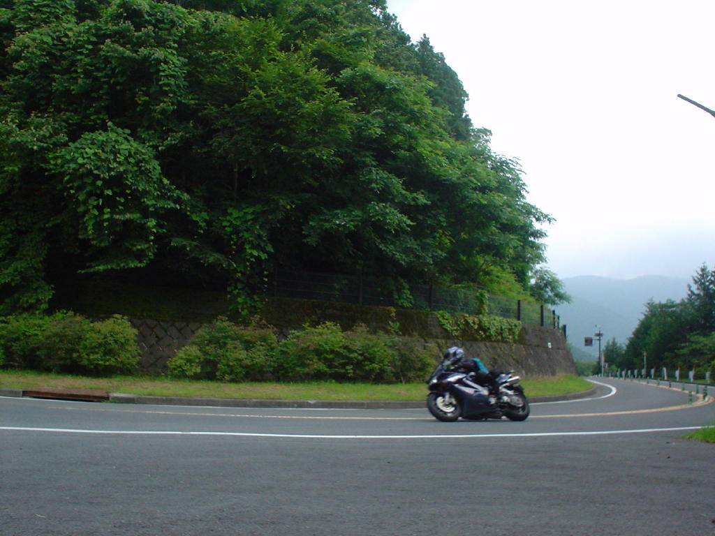 image048
