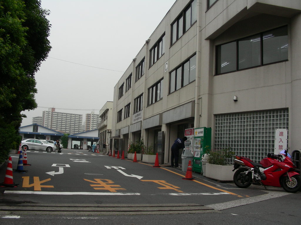 image022